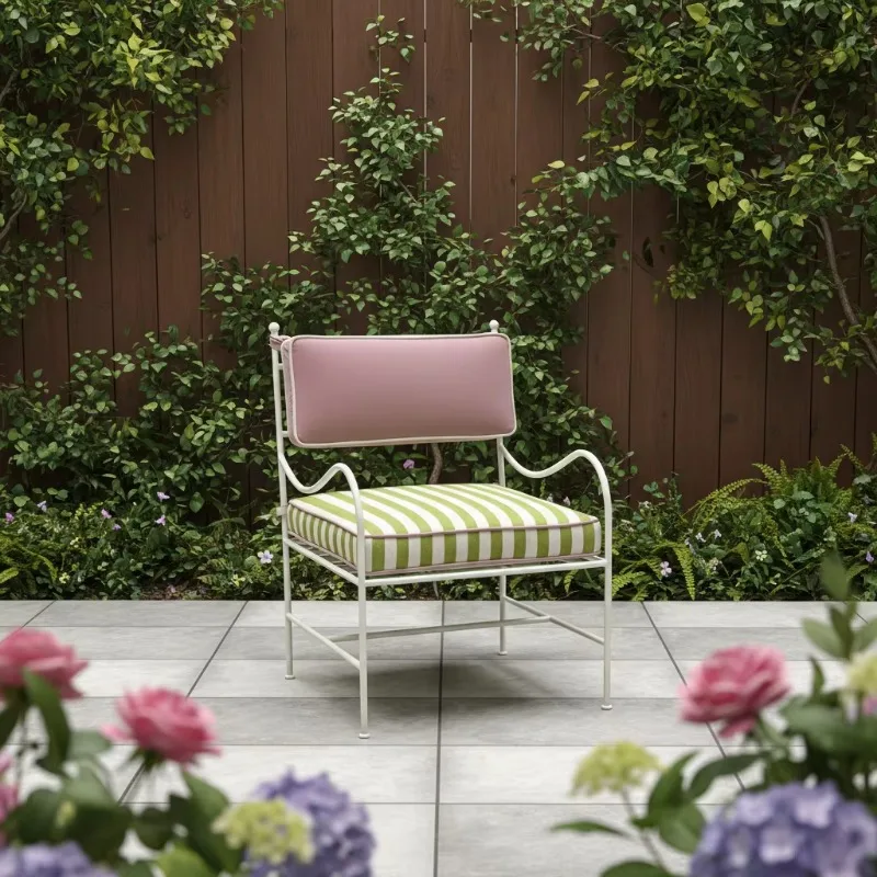 Durable and comfortable outdoor waterproof fabric lounge chair, suitable for gardens, terraces, balconies