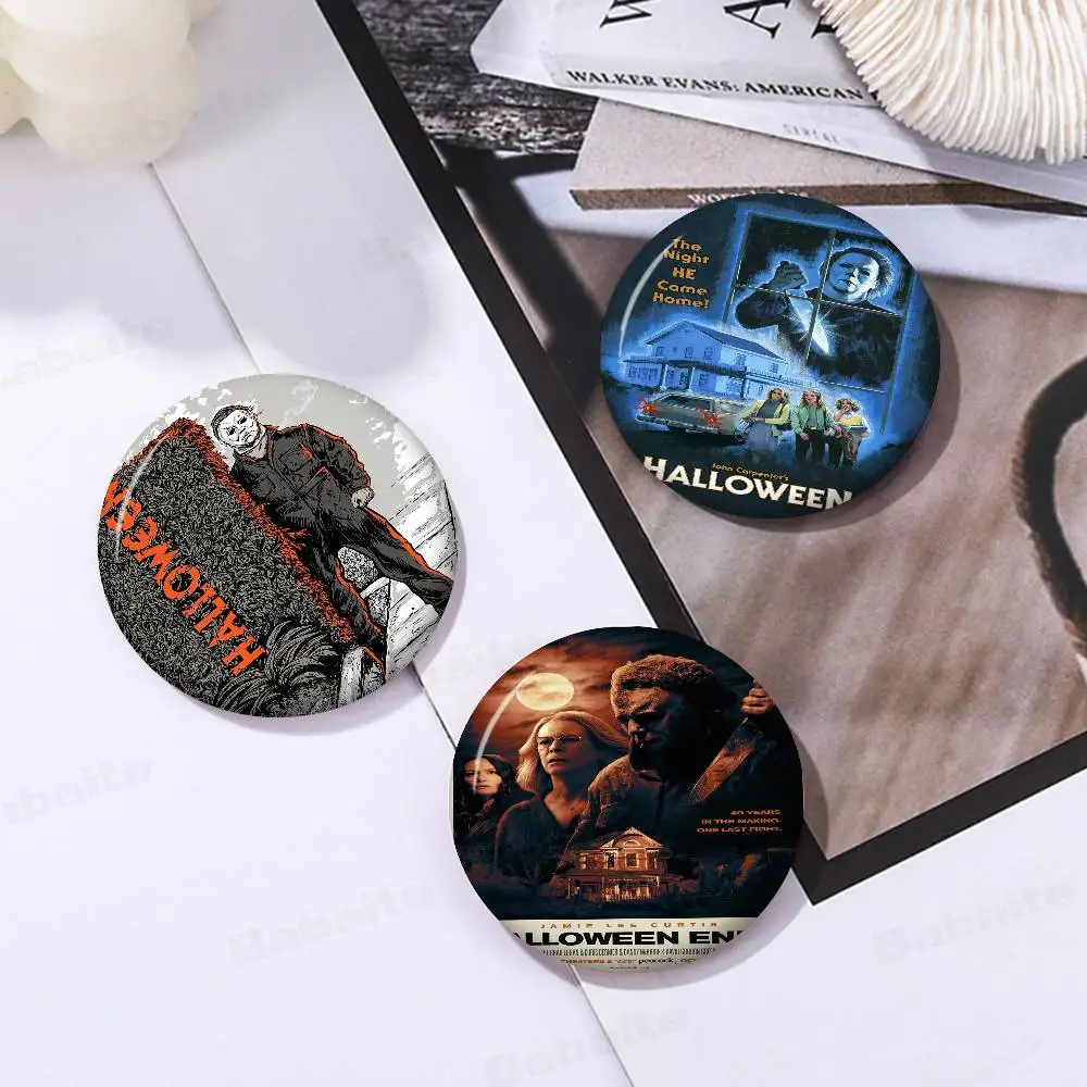 

Halloween Michael Myers New Brooches Soft Button Pin Funny Silly Gnarpy on A Skateboard Meme Badge Gamer Collection Gifts