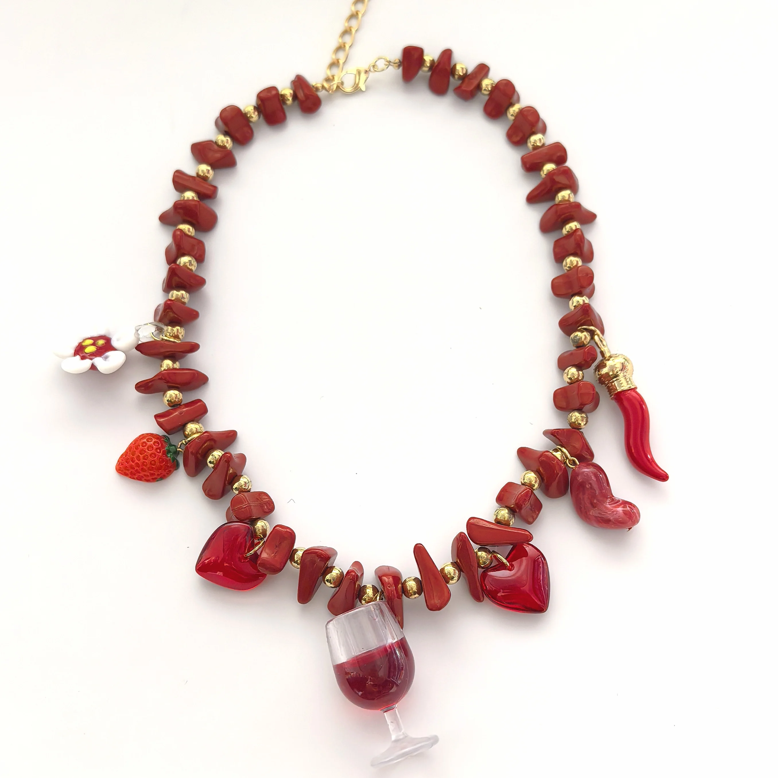 

Модный новый дизайн, ожерелье из золотых бусин из красного камня, цветочное сердце, чили, кулон в виде бокала для вина, ожерелье, роскошные женские аксессуары для вечеринок G