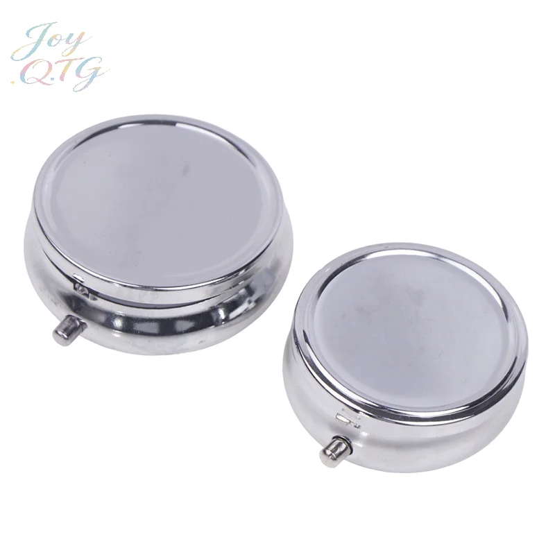 

Hot Sale Metal Pill Boxes Stainless Steel Round Pill Boxes Medicine Organizer Container Medicine Case Splitters Pill Candy Box