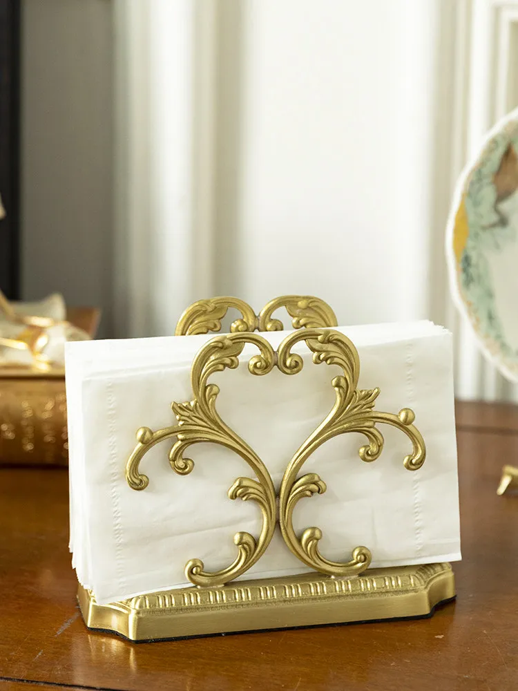 * Light luxury brass dining room, living room tissue storage rack, high-end dining table, makeup table storage tissue box creati
