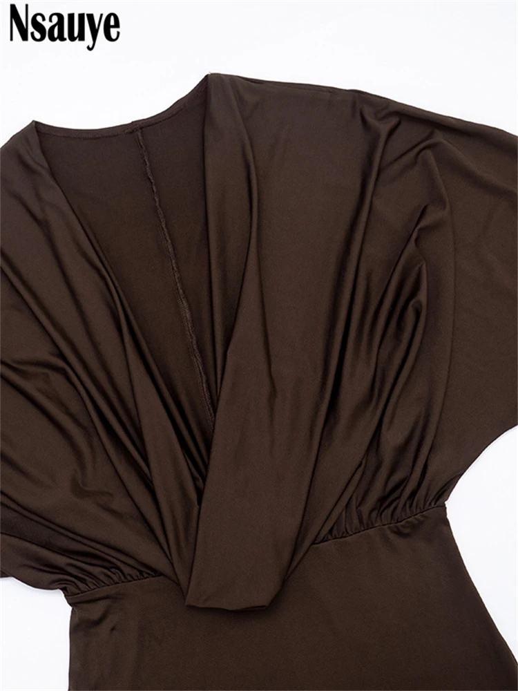 Nsauye موضة الشتاء 2025 فستان نسائي أنيق بأكمام طويلة قصير ملفوف أبيض مثير منخفض القطع للنوادي الليلية فساتين سهرة للحفلات