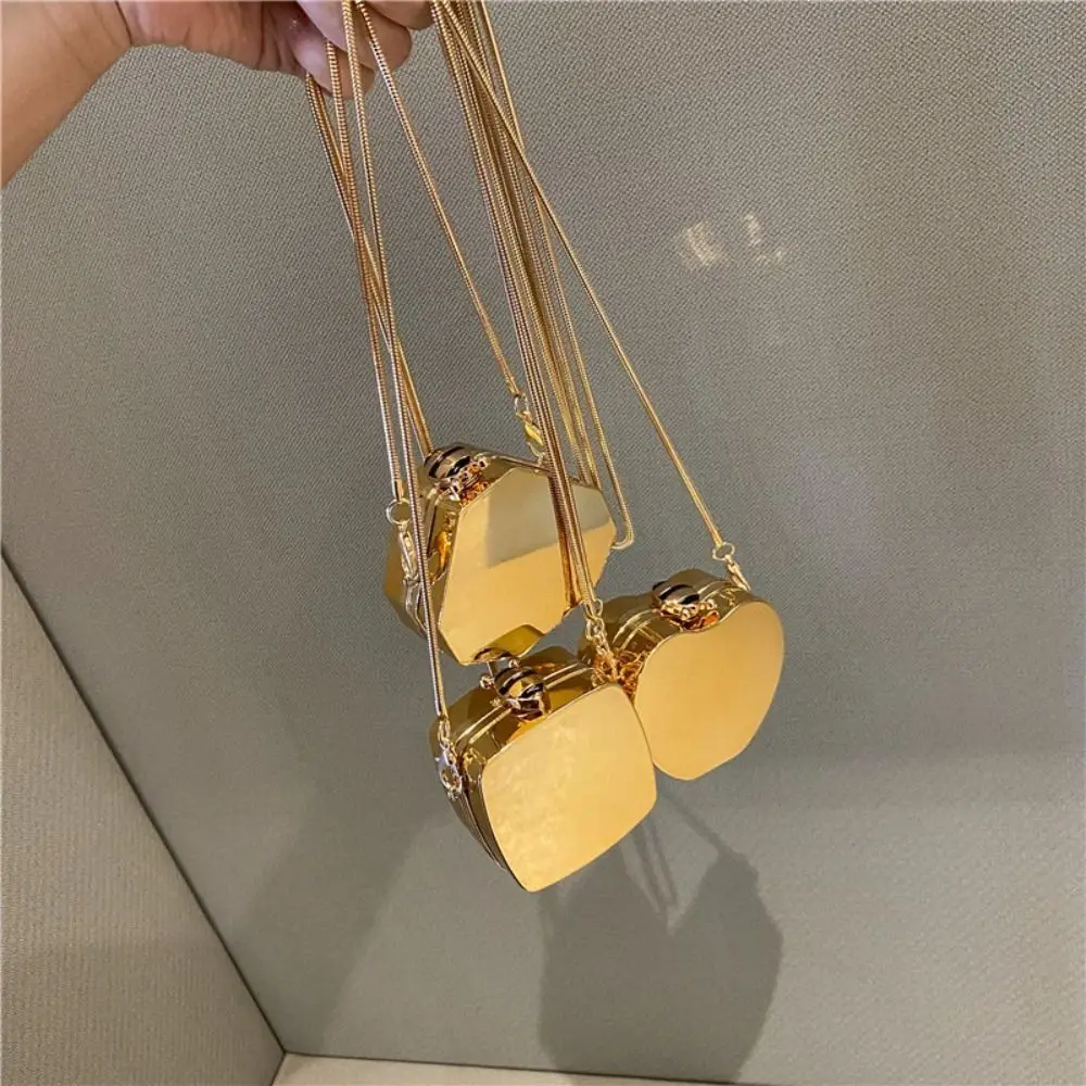 Ew Shoulder Bag Wom…