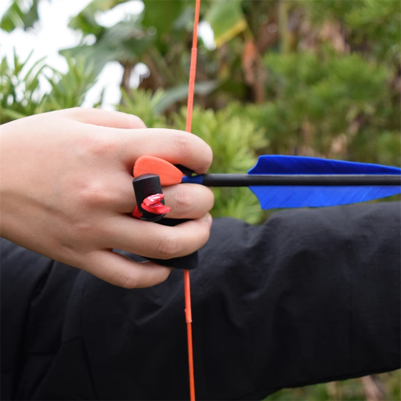 1pcs, Archery Finger Tab Finger Guard Protection Pad Glove Tab for Bow Shooting Finger Protector Right Hand