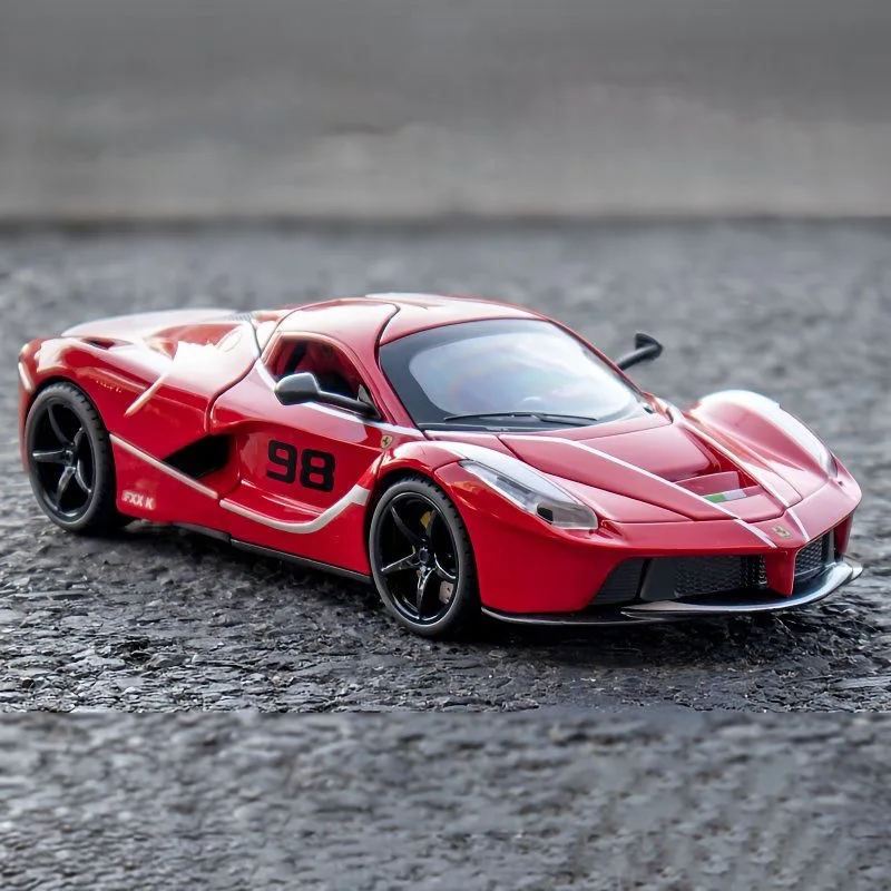 1/22 فيراري FXXK سوبر سيارة سبيكة سيارة نموذج ضوء الصوت التراجع الأطفال الصبي لعبة معدنية الديكور طفل سيارة صغيرة تحصيل