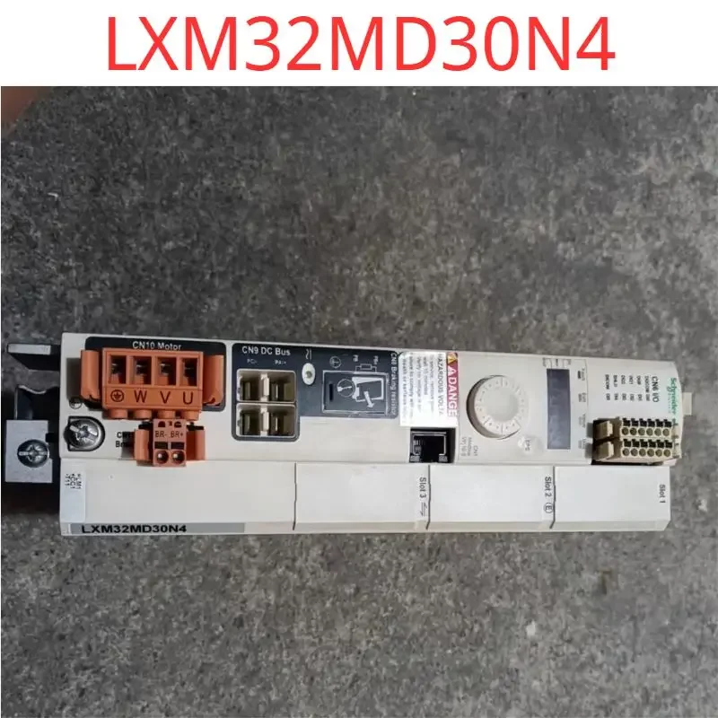 

Second-hand test OK LXM32MD30N4 Servo driver, LXM32MD30N4, function package