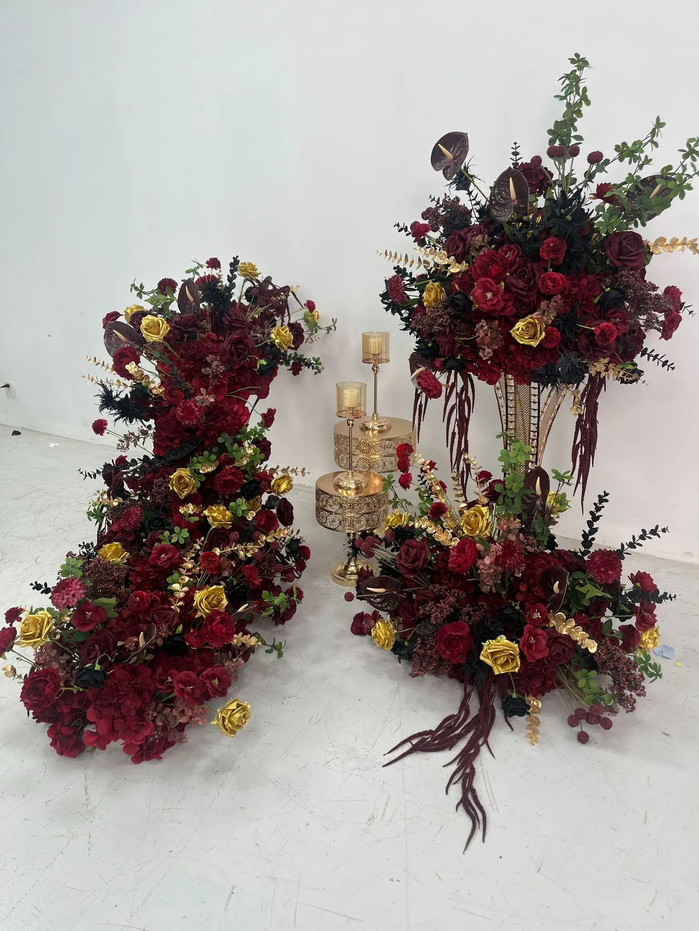 Tiefrote künstliche Blumenreihe, Hochzeitsdekoration, florale Beschilderung, künstliche Blumenkugel, Gangläufer für Party-Event-Hintergrundarrangements – Detail 3