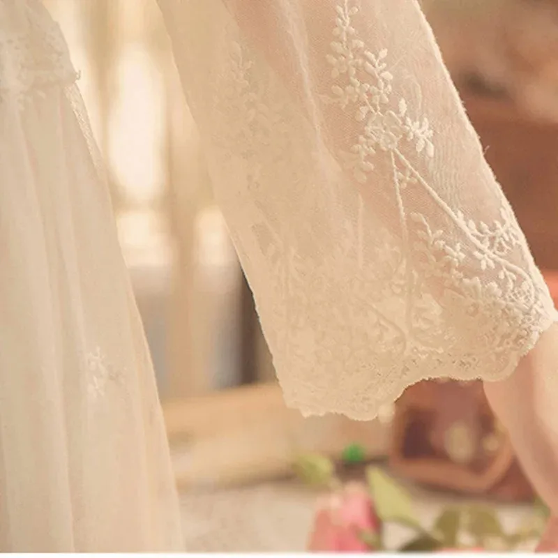 Bear's Den 2 Pieces Set Women White Lace Elegant Nightgowns Nightdress Sleepwear Lolita Spring Summer Palace Style Vin New 2025