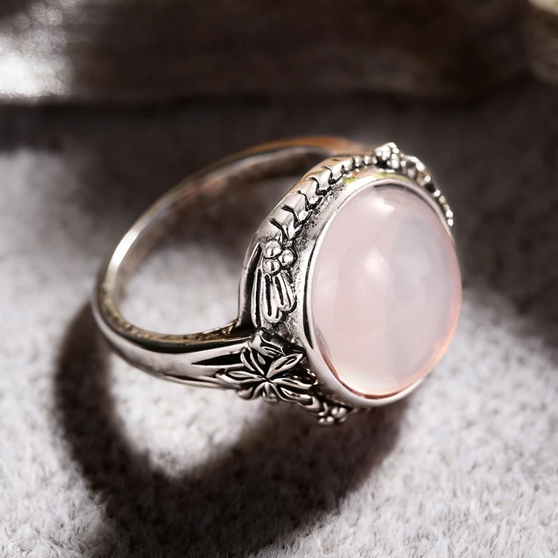 Huitan Trendy Exquisite Pink Stone Rings for Women Bright Holidays Finger Accessories Graceful Temperament Wedding Band Jewelry