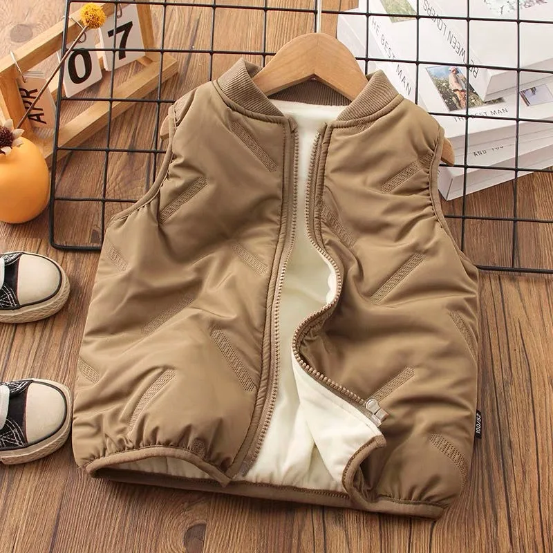 2025 New Kids' Autumn Winter Fleece Lined Thickened Cotton Vest for Boys Outerwear Stylish Cape Jacket
