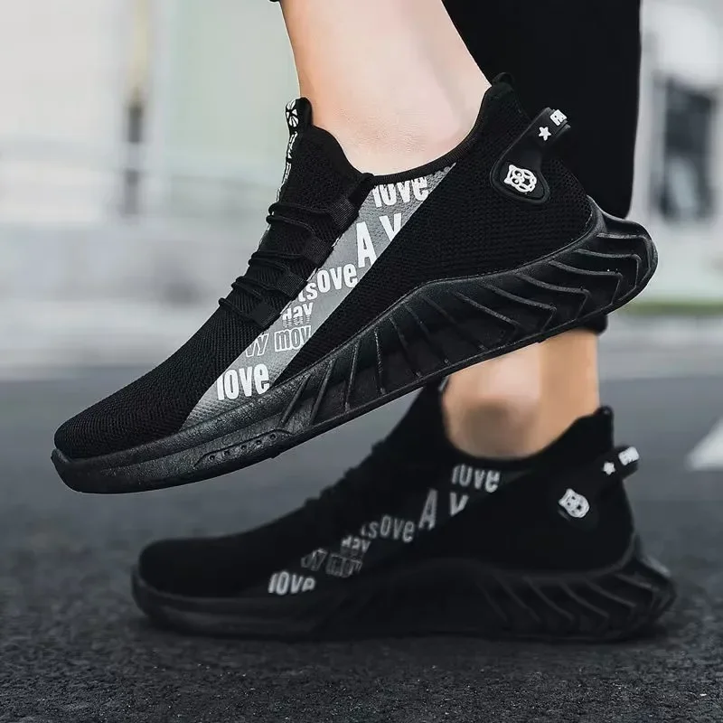 

Breathable Mesh Casual Sports Shoes 2026 Spring and Autumn Soft Soled Running Shoes Coconut Fashionable Men's Vulcanize Shoes