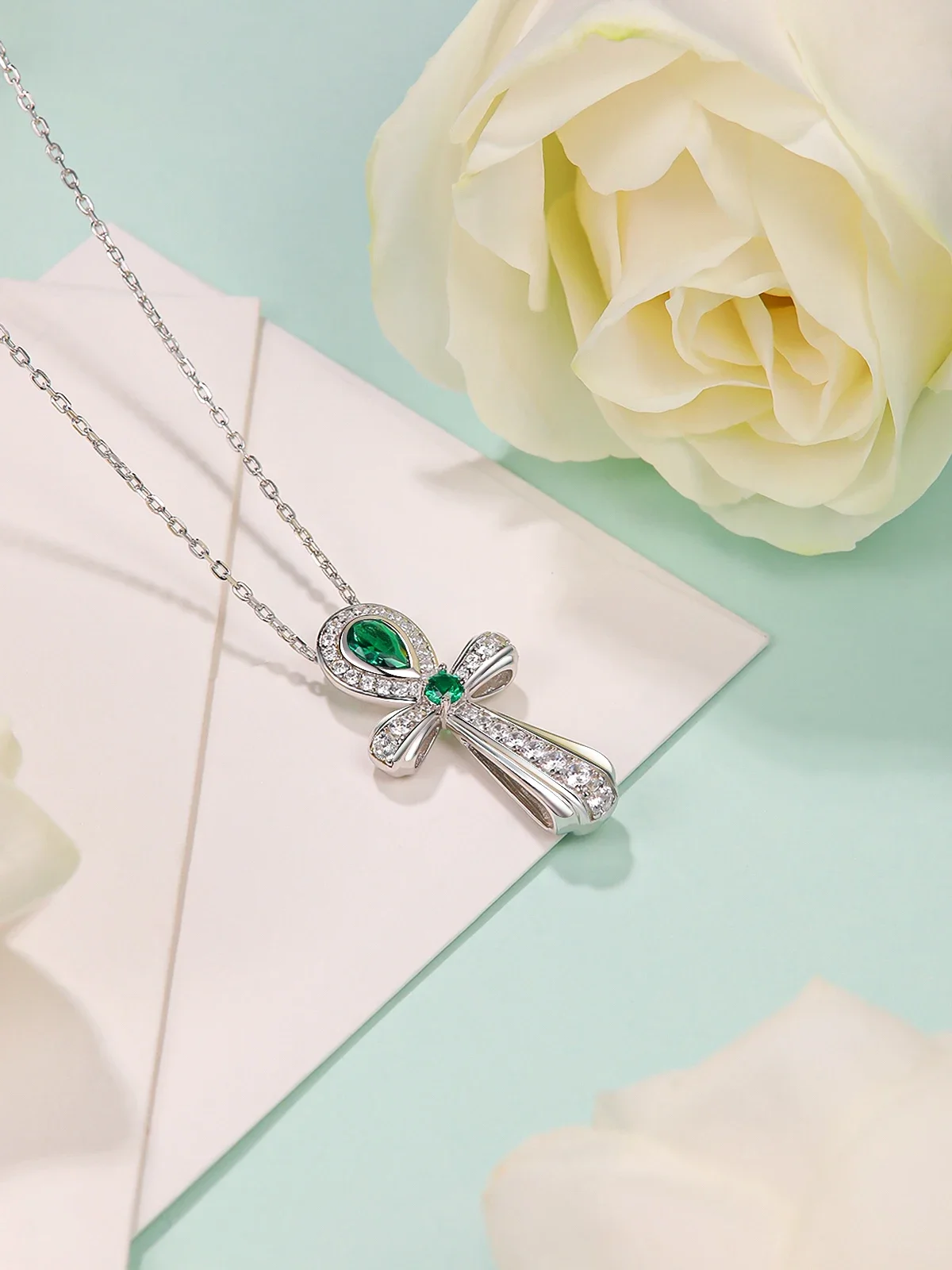 TYYL Pear Cut Lab Grown Emerald Cross Pendant VVS1 Moissanite 925 Silver Necklace For Women Men Necklaces Designer Neck Jewelry