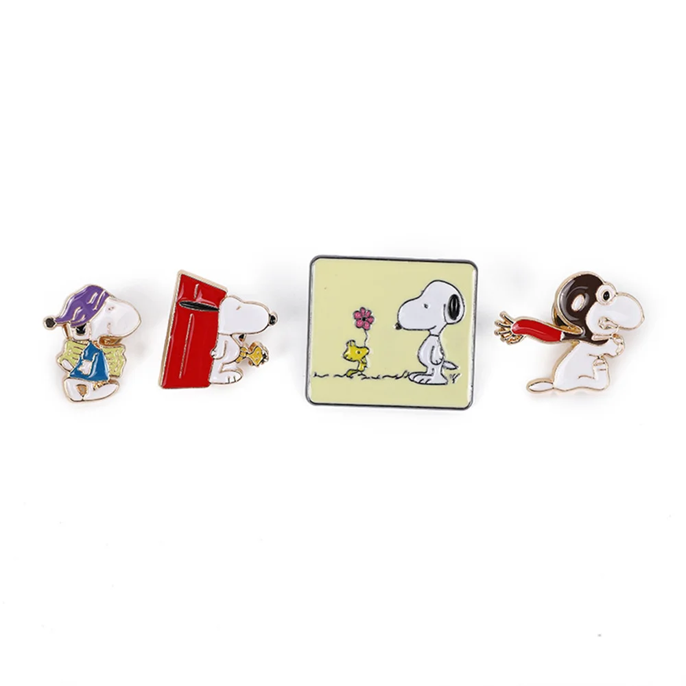 4-teiliges Snoopy Cartoon-Hund Emaille-Pin-Set - Retro-Charakter-Broschen für Rucksäcke, Jeans und Taschendekoration