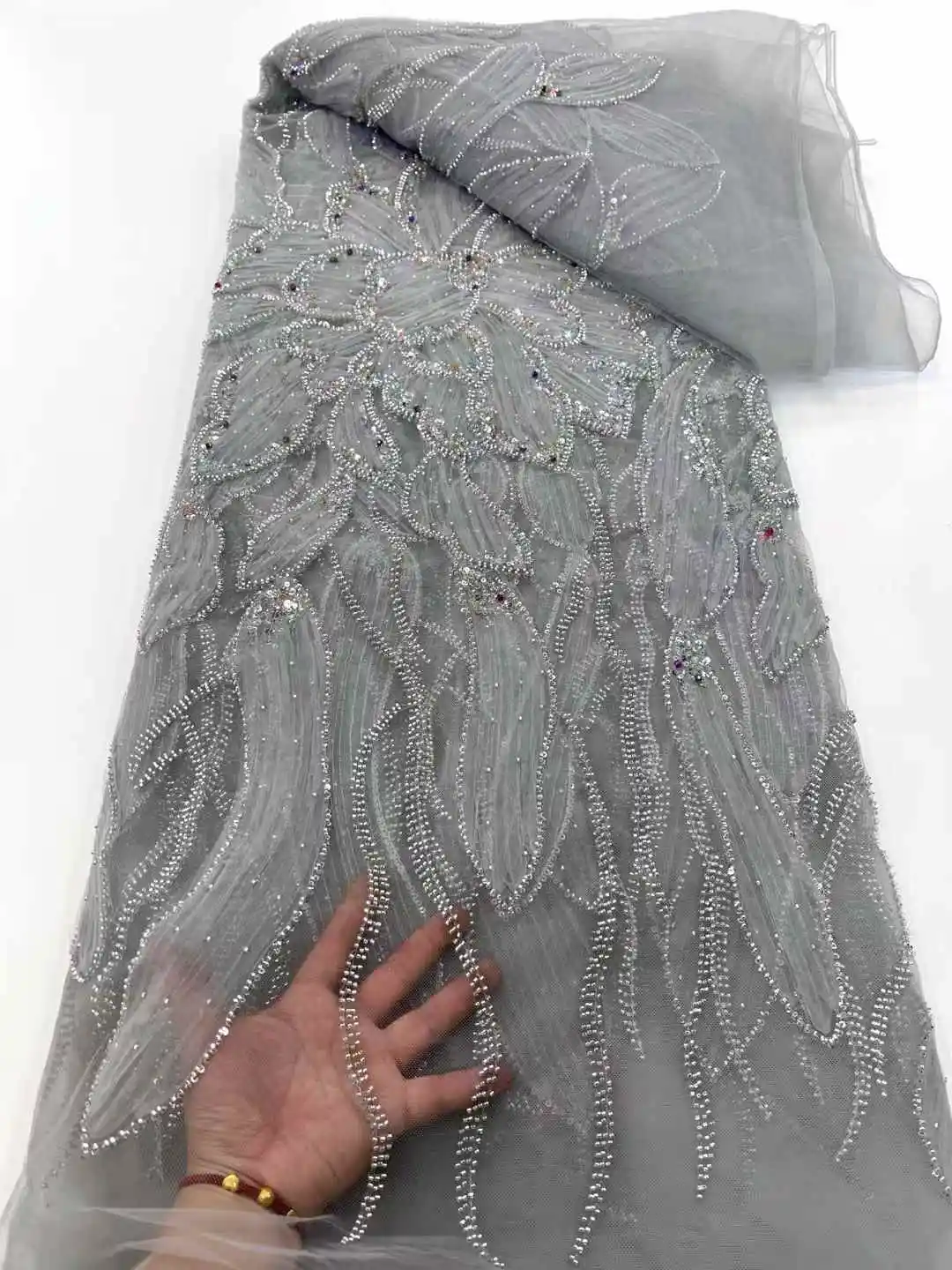 Tela de encaje de tul para novio con cuentas de lentejuelas africanas de lujo, encaje de tul francés bordado de alta calidad para vestido de fiesta Nigeiran 2025