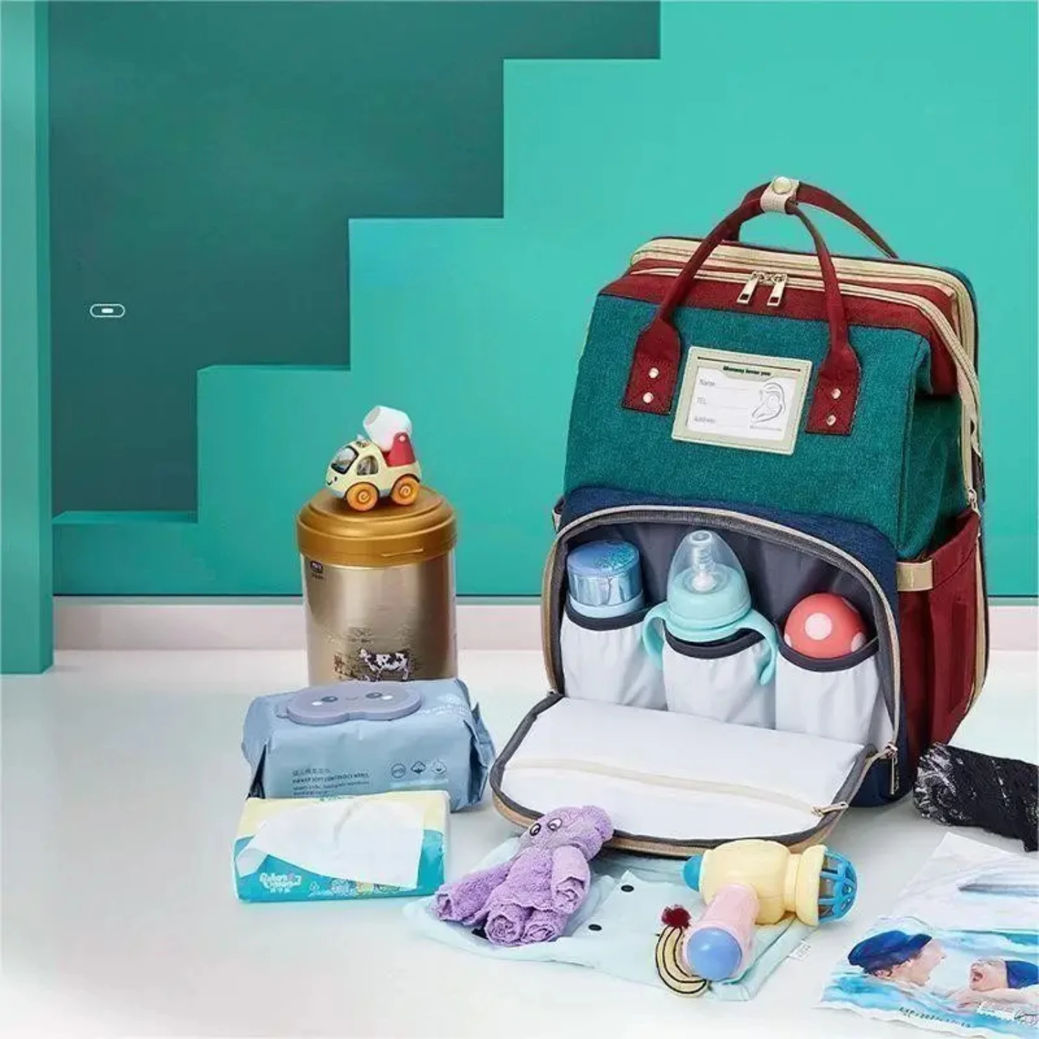 A Must-have Stylish Large Capacity Foldable Multifunctional Baby Bed with Convenient Shoulder Handle - Perfect Mummy Bag for Bus
