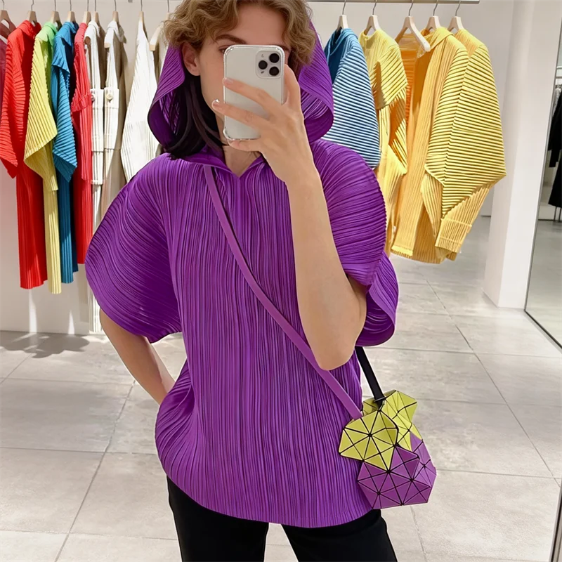 Miyake Plissiertes Oberteil für Damen 2026 Frühling Neue Mode Vielseitiges Kurzarm-Mode-T-Shirt für Damen Faltbares Kapuzen-Sweatshirt