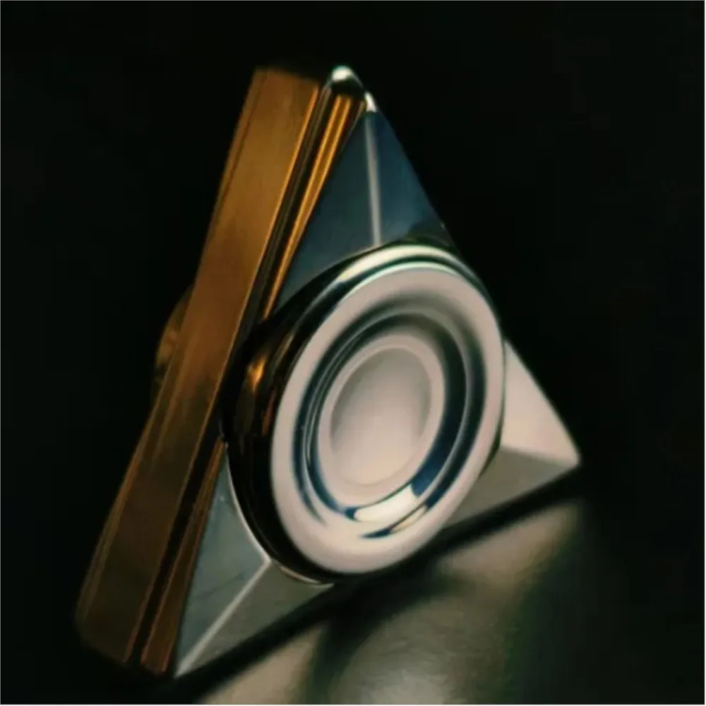 HORNEST EDC Trójstronny Spinner Antystresowy z Trzema Ostrzami, Oryginalny Design