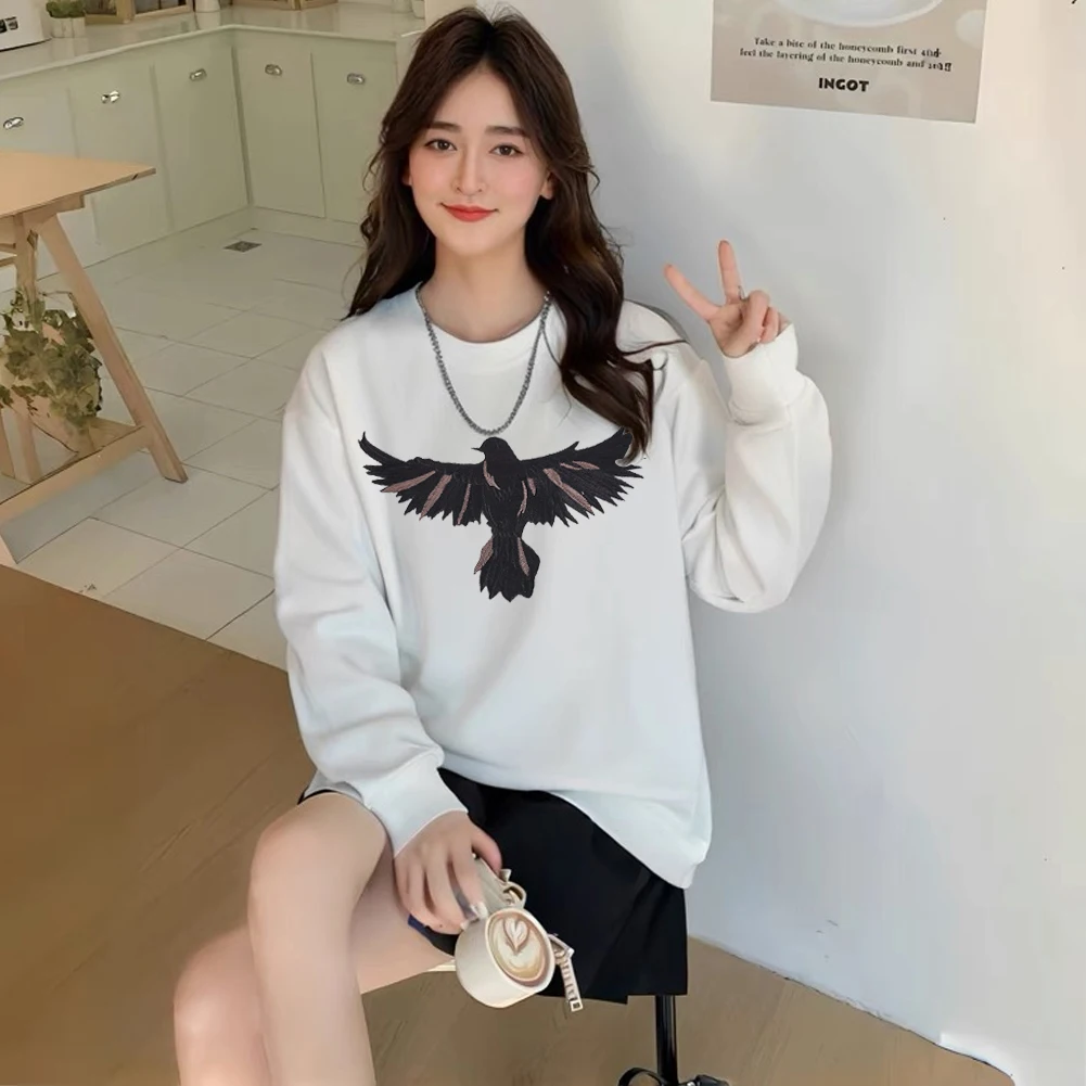 Black White Bird Embroidery Patch Peace Dove Eagle Animal Shaped Repair Patches Fashion Apparel Decor Badg Suitable for Hoodies