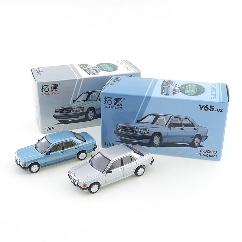 Xcartoys-合金車モデルのおもちゃのペンダント,メルセデスベンツ190e,青,銀,Y65-02, Y65-01, 1:64