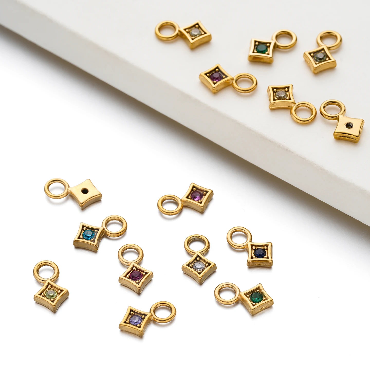 

2Pcs/Pack 304 Stainless Steel Diamond-Shaped Pendants with Zircon for DIY Bracelets Necklace Jewelry Making Accessories