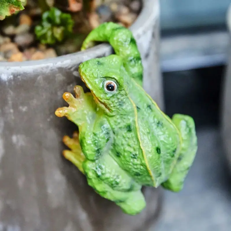 3pcs/Set Creative Hanging Frogs Bonsai Decorative Climb Frog Flowerpot Decoration Ornament For Home Office Outdoor Garden Decor