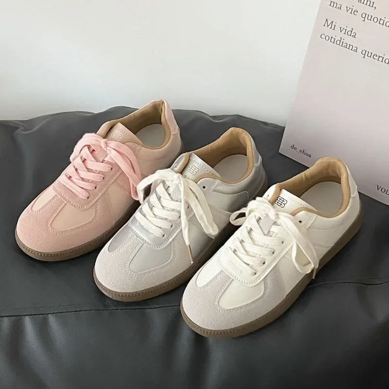 

Pop New Women Causal Sneakers Summer Fashion Breathable Ladies Mesh Lace Up Sports Shoes For Women Platform Walking Designer Sho