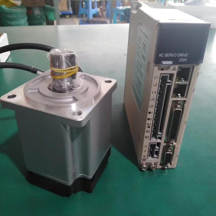มอเตอร์เซอร์โว AC พร้อมไดรเวอร์ 220v ขนาด 80 มม. 750 วัตต์ 2.39 นิวตันเมตร จากโรงงาน Siheng Motor พร้อมเอนโค้ดเดอร์แบบ Absolute 17 บิต สำหรับเครื่อง CNC