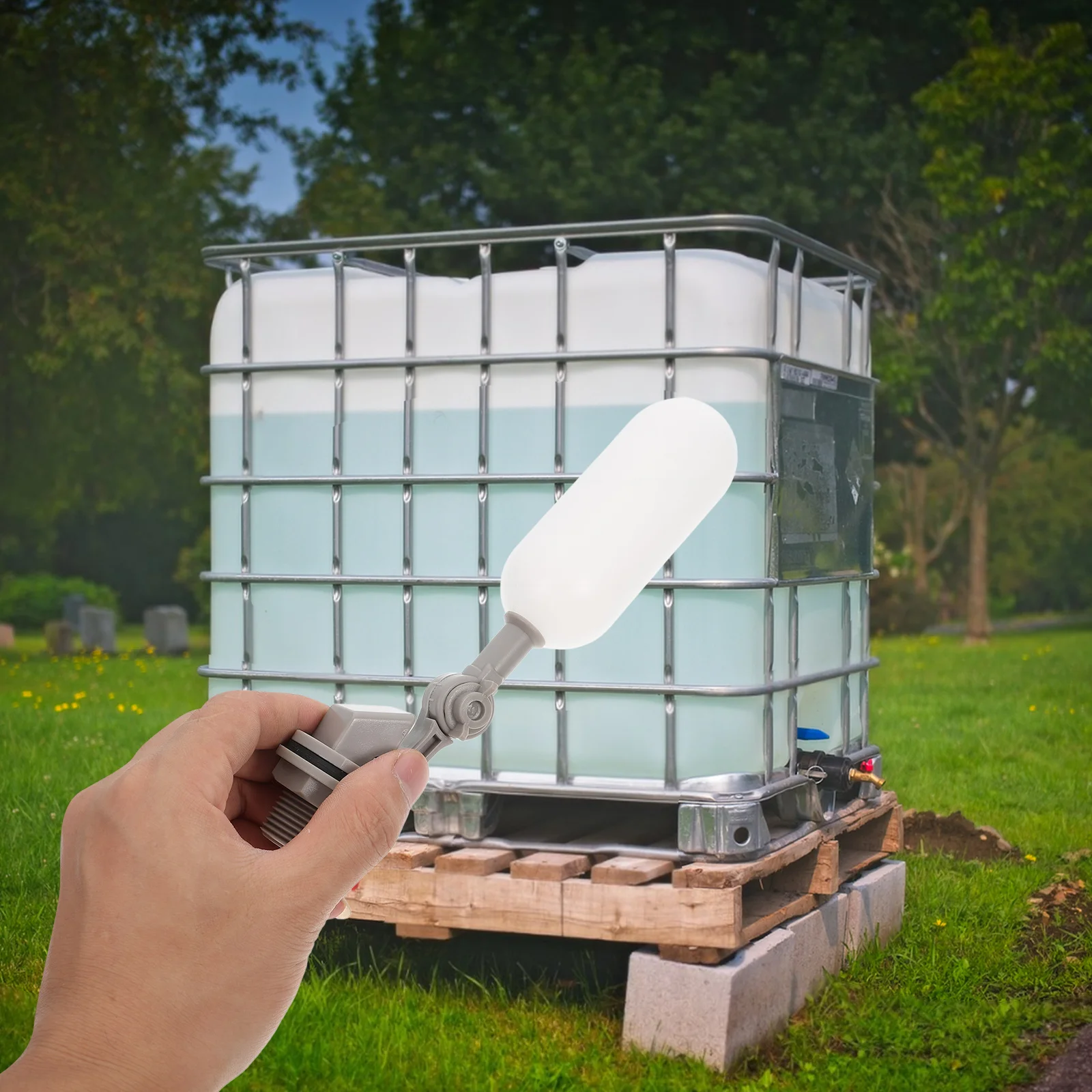 

2Pcs Plastic Float Ball Valve Adjustable Flow Automatic Water Level Control Valve Leakproof for Aquarium Pool Water Tank