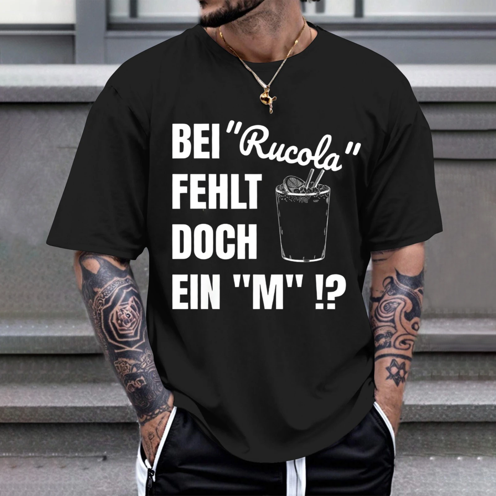 Herren-T-Shirt von Arugula Missing Yet An M, ideal für Freizeitkleidung, Partys und Karnevalsoutfits