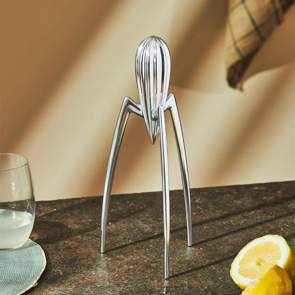 

Manual Modern Octopus Juicer Longlegged Hand Press Abstract Spider Sculpture Metal Octopus Decorative Ornaments