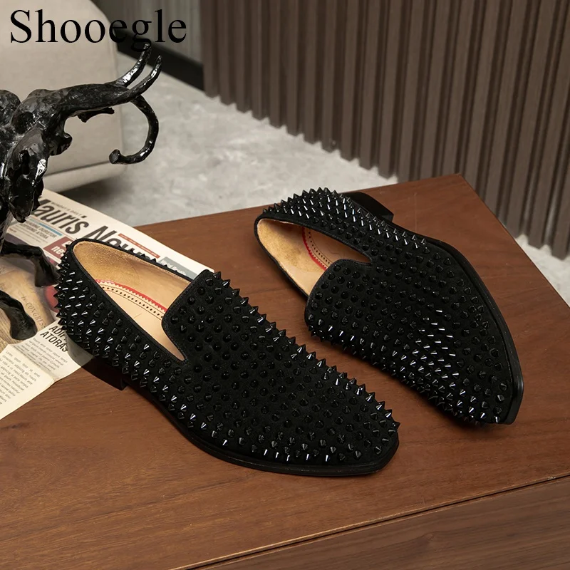 Newest Fashion Men Handmade Studs Spike Shoes Black Glitter Loafers Shoes Runway Shining Rivets Party Wedding Shoes