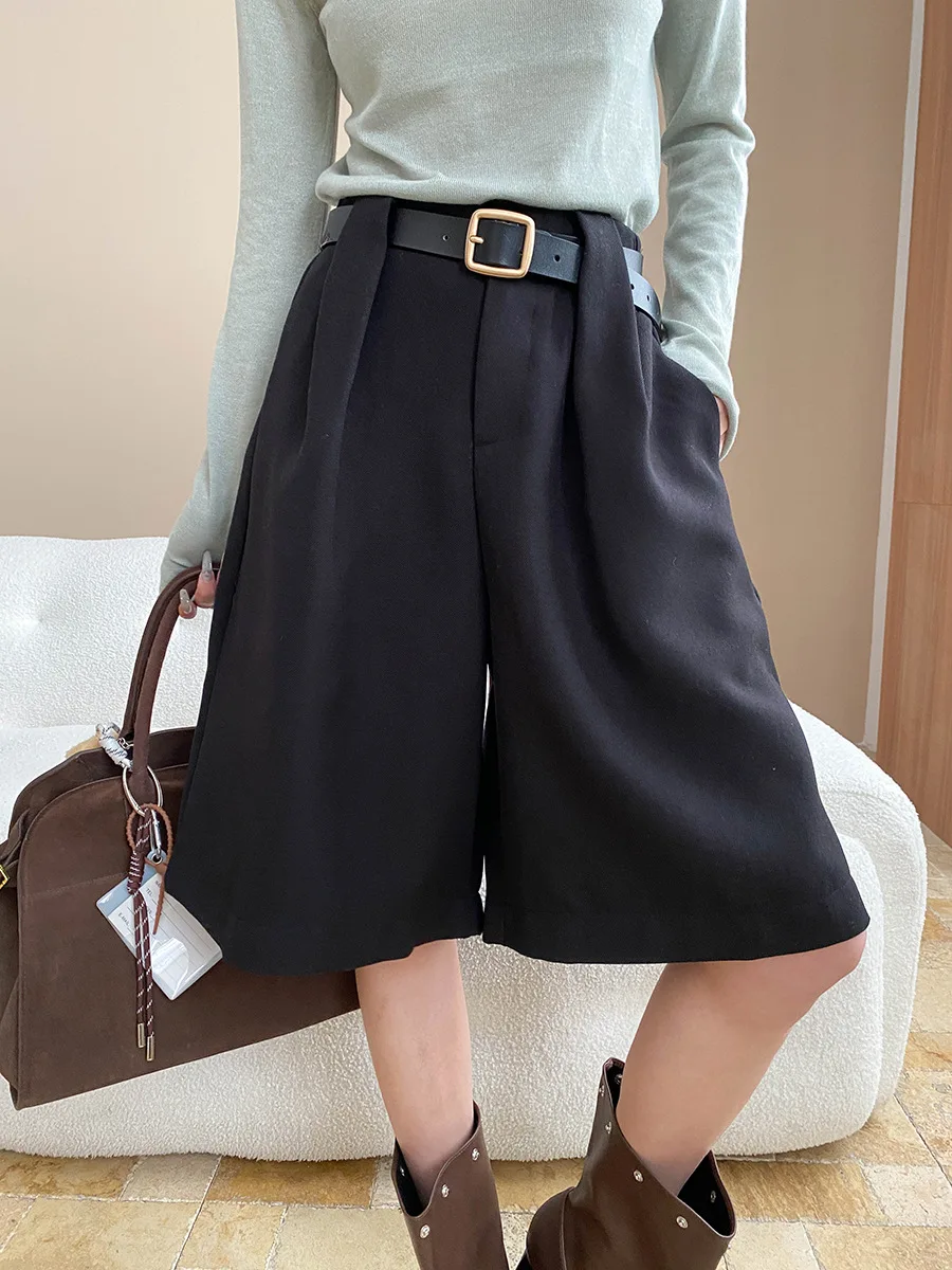 Autumn women's casual solid color retro high waist loose wide leg shorts