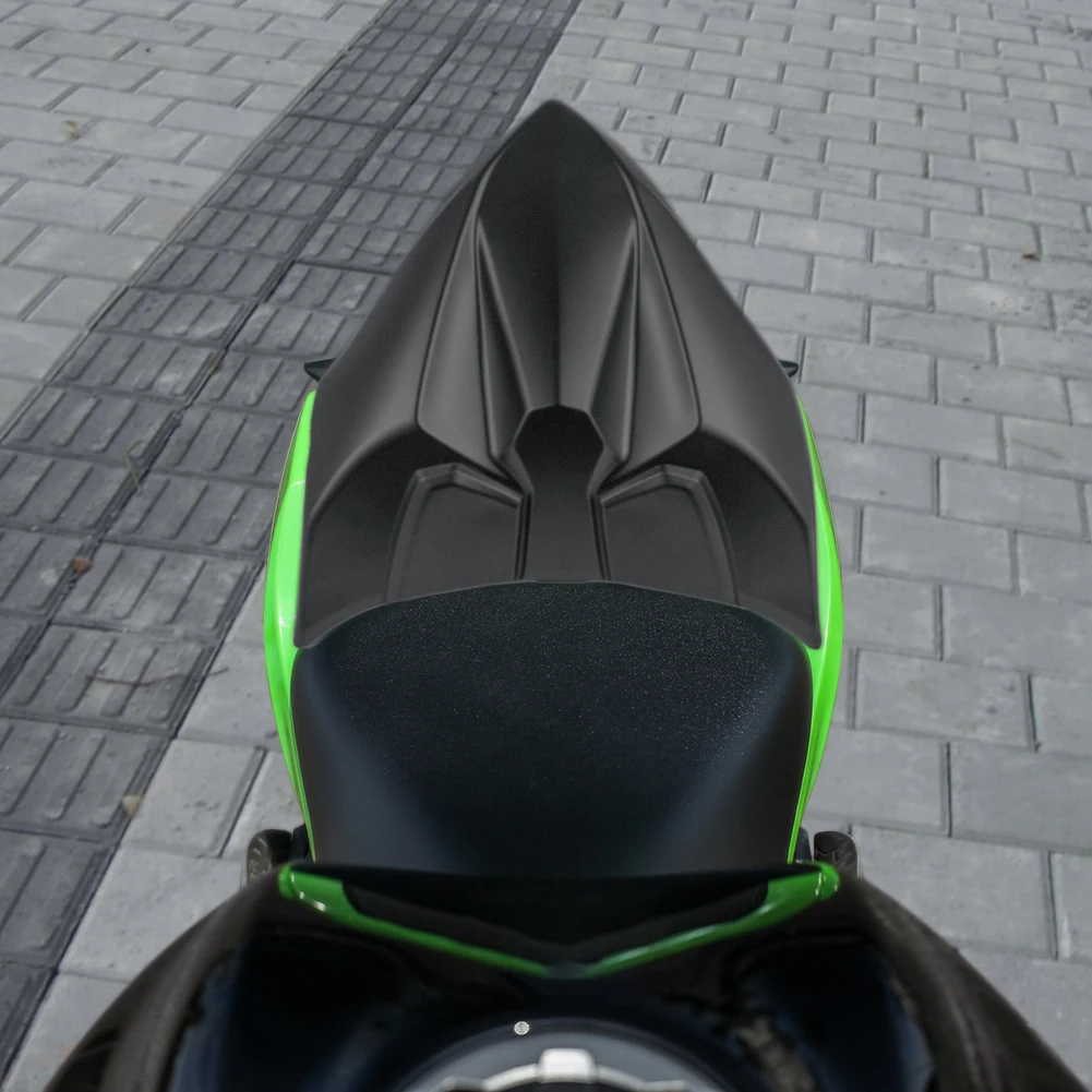 WOLFLINE Rücksitzabdeckung Verkleidung für Kawasaki Ninja650 Z650 2017-2026 Motorrad-Heckbezug Beifahrerkissen Verkleidung Mattschwarz