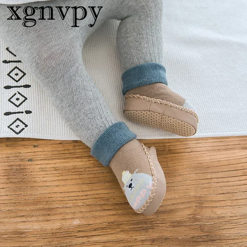 xgnvpy Children's Floor Socks Autumn and Winter Wool Circle Reinforced Soft Sole Non-slip Warm Mid-tube Socks