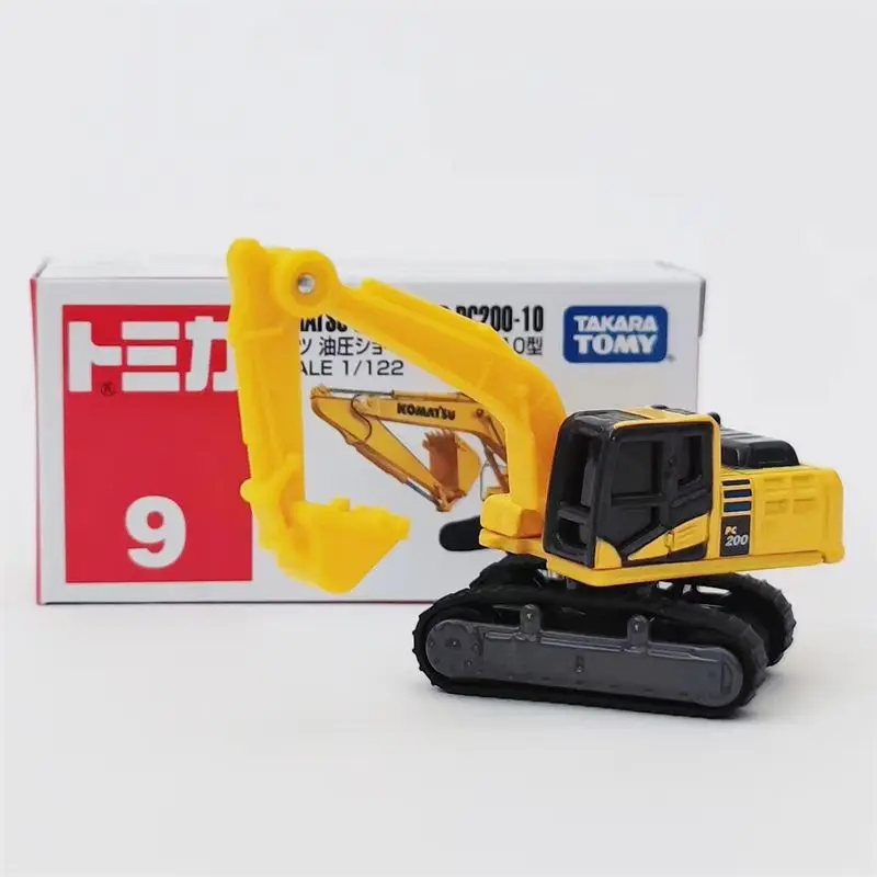 

TAKARA TOMY Tomica Alloy Car Model Realistic Construction Vehicle No.9 Komatsu Excavator Car Model Collectible Ornament Boy Toy