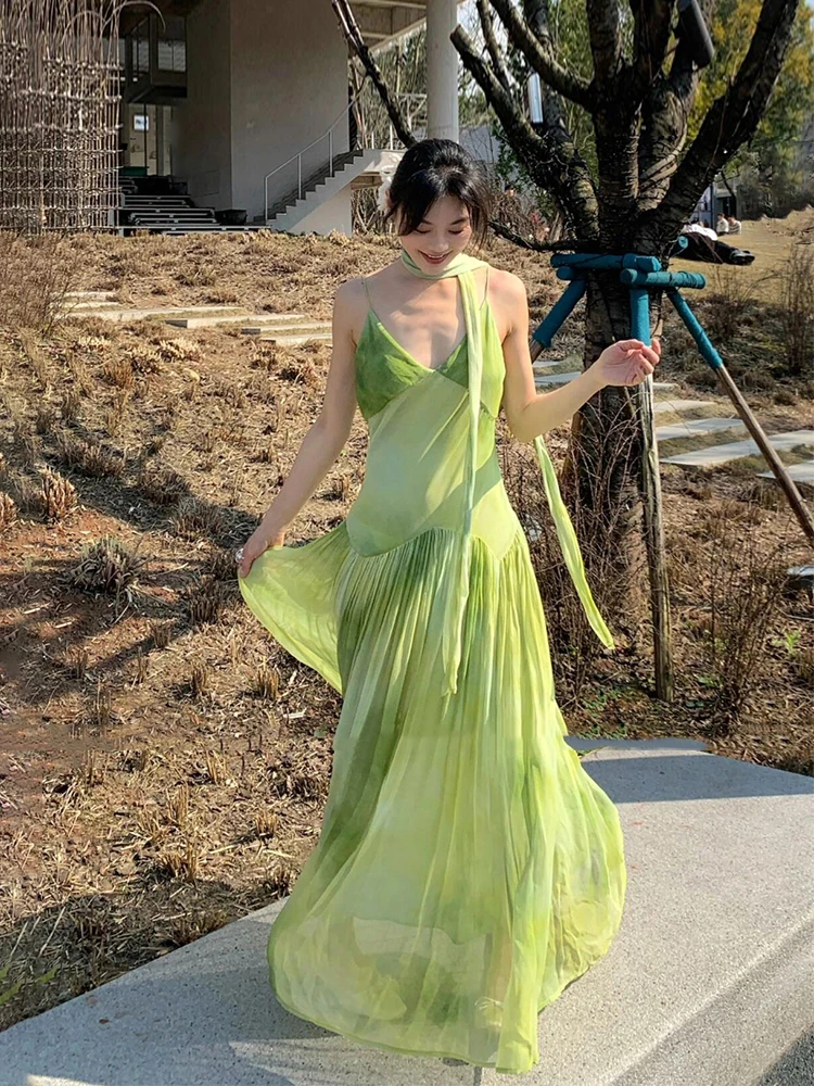 

V-neck green blended camisole dress women summer ribbon design seaside vacation long skirt Elegant and comfortable