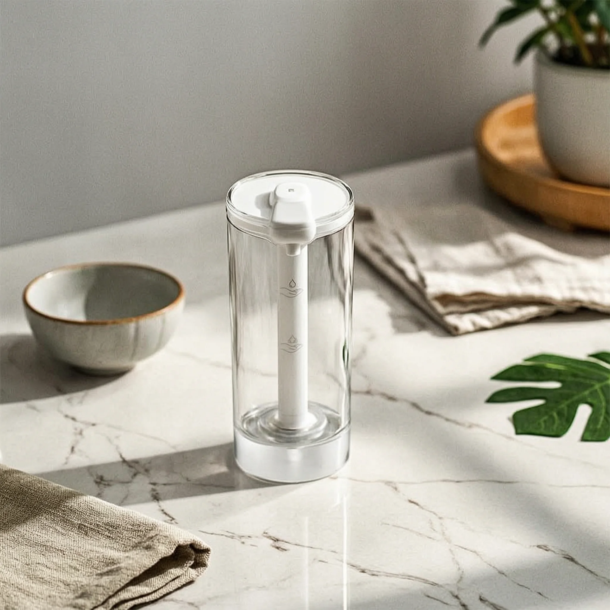 Mess Free Hands Free Soap Dispenser with Clear Reservoir 550 Ml Transparent Tank Rechargeable for Kitchen Washroom Use