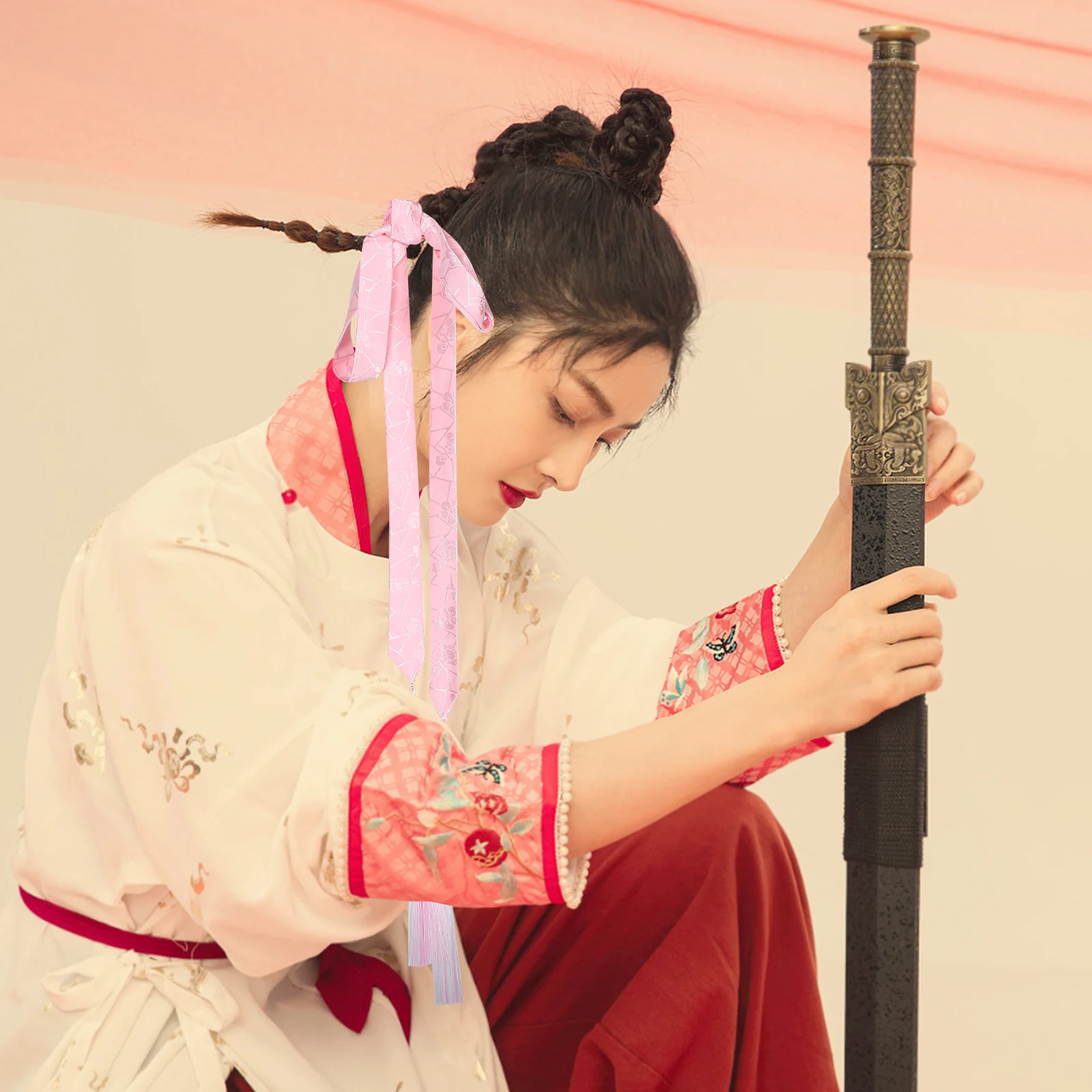 

Elegant Ancient Style Hairband Light Pink Tassel Hanfu Hair Accessories Chinese Traditional Headwear for Halloween Party Formal