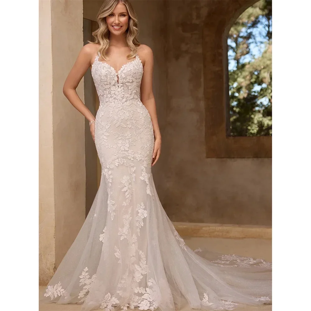 Customzied Mermaid Bridal Gown Halter Neck Applique Lace Bride Dress Sweetheart Princess Wedding Dress Romantic