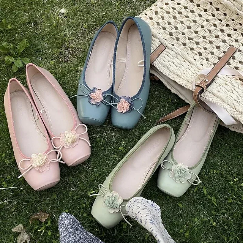 2024 Classic Ballet Shoes Silk Ribbon Lace Up Ballet Shoes Women Square Toe Narcissus Flower Elegant Valentine Flats Pink Green