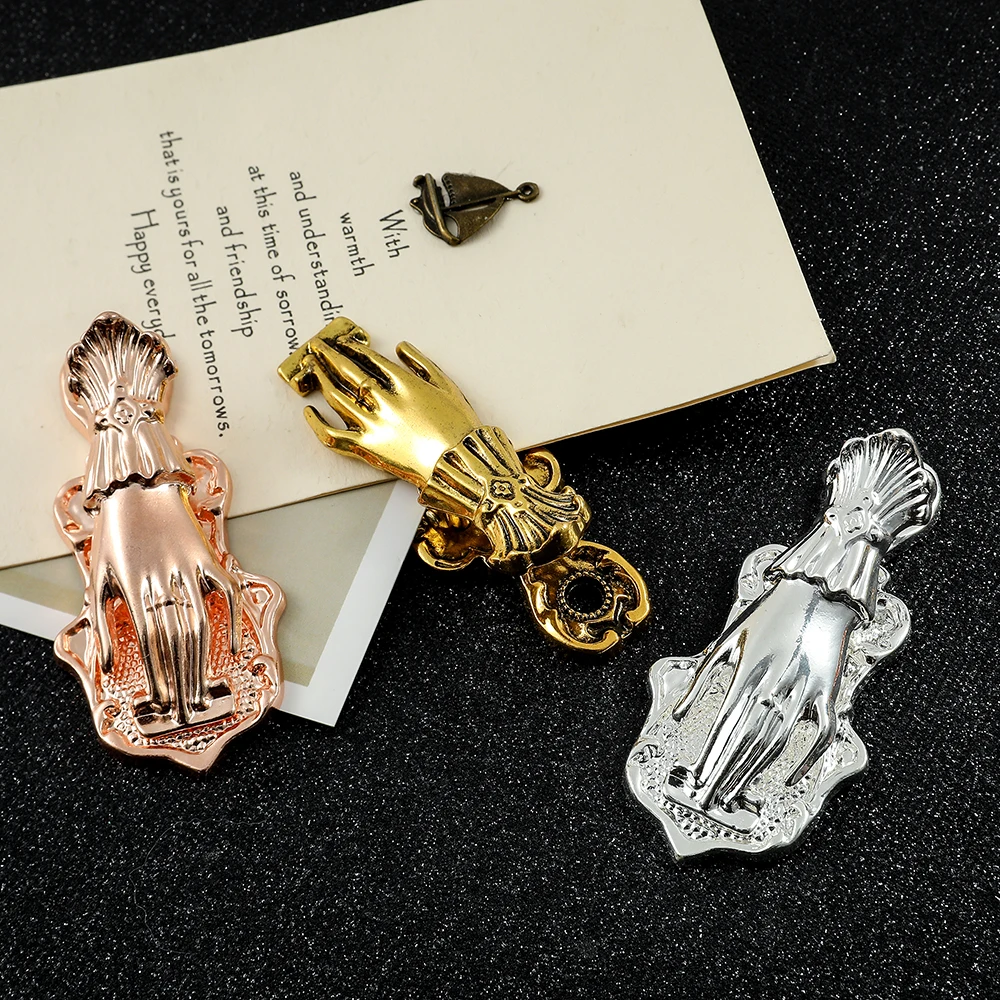 Lady’s Hand Shaped Book Clip Vintage Notebook Clip Metal Gilded Hand Sleeve Book Decoration Storage Clip Stationery