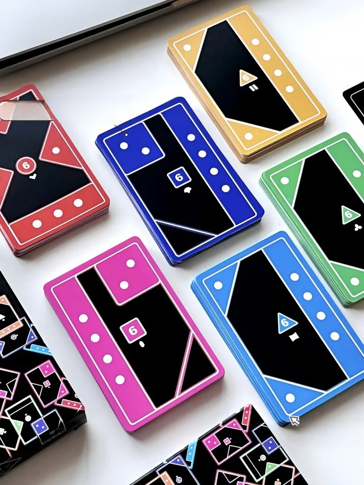 jogo-de-cartas-takta-multiplayer-casual-jogo-de-mesa-interativo-poker-divertido-e-educativo-para-maiores-de-30-anos