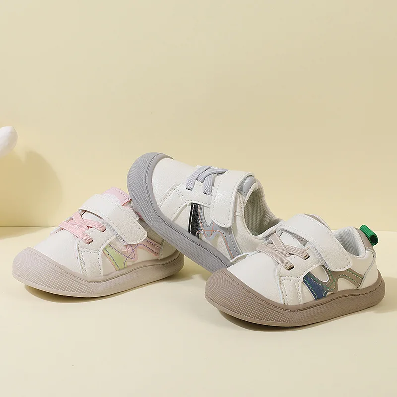 Novo sapato de bebê solas macias respiração conforto caminhantes anti deslizamento crianças sapato de lona versátil malha menino sapatos simples moda sapatos casuais