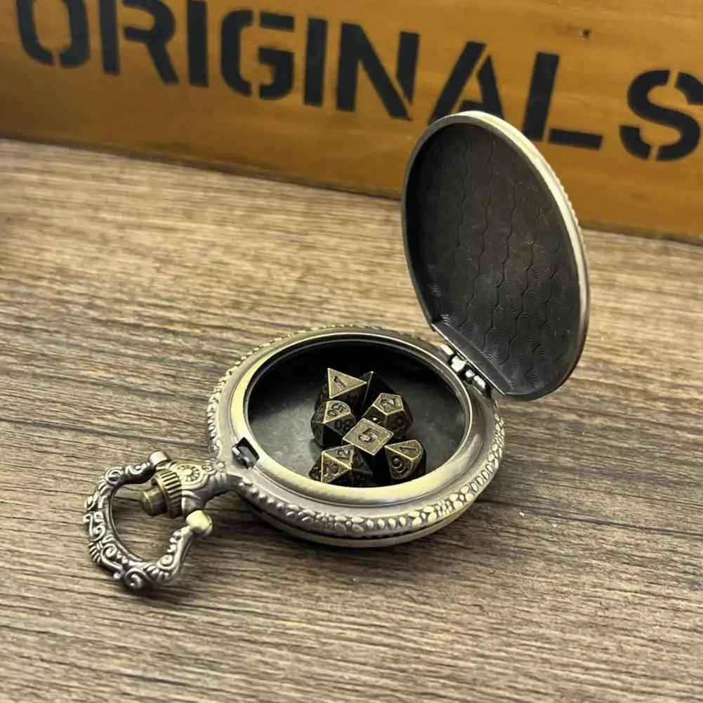caja-de-almacenamiento-de-dados-con-forma-de-reloj-de-bolsillo-mini-juego-de-dados-dnd-con-estuche-de-reloj-de-bolsillo-grabado-con-un-dragon-dados-metalicos-poliedricos-para-juegos-estilo-retro