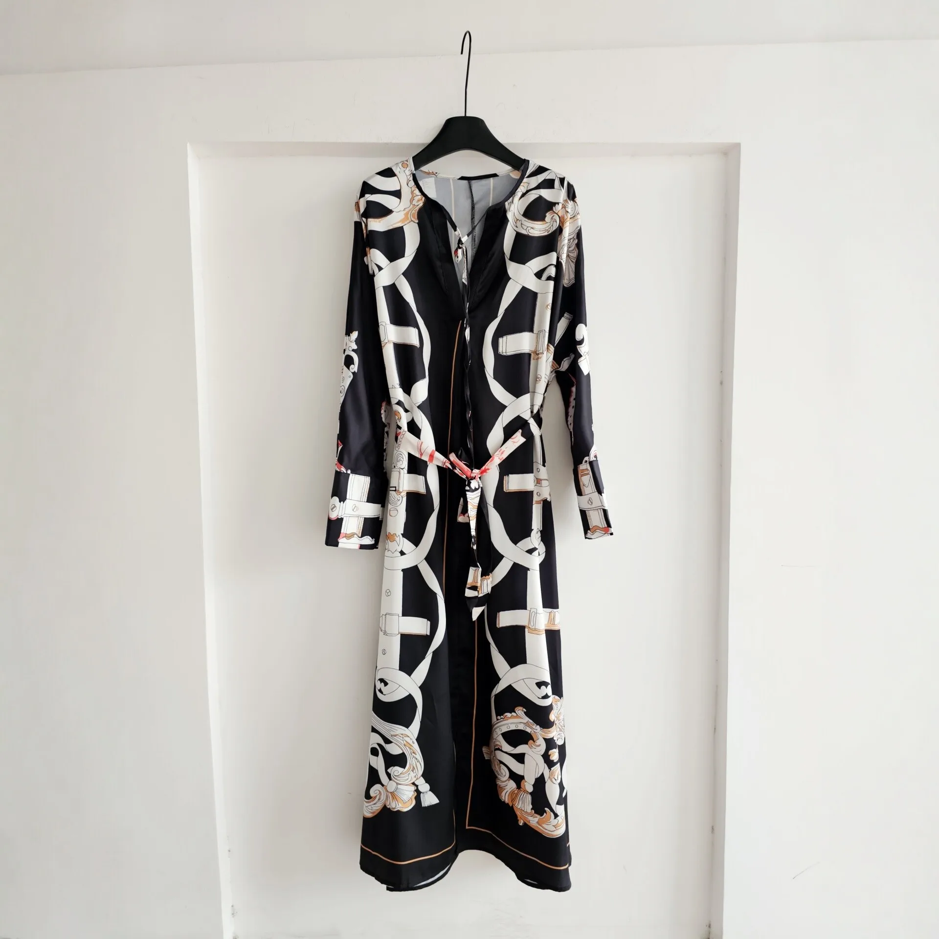 

High Quality New Fashion Printed Long Sleeve Dresses for Women Clothing Summer Casual Brand Designer Satin Smooth Black Dress