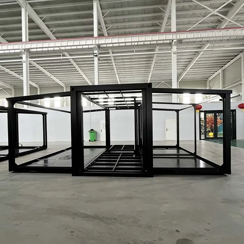40ft Prefabricated Container House with Sandwich Panel Construction Modern Design Breathable Feature Trailer