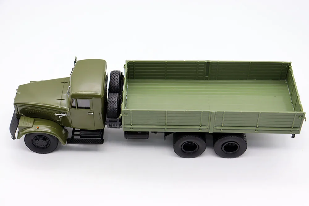 NEW 1:43 Scale Model KrAZ 257B1 Flatbed  our truck USSR Truck By DeAGOSTINI Diecast Toys For Collection Gift