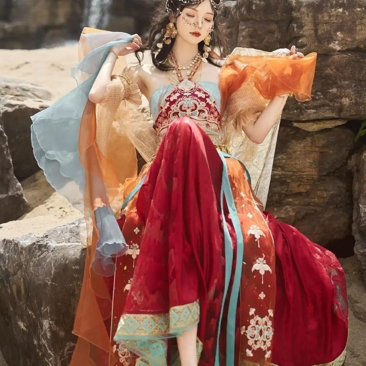 جديد غريب Hanfu المناطق الغربية فستان الأميرة تحسين اليومي Hanfu الصناعة الثقيلة التطريز فستان مجموعة تحلق زي 2025