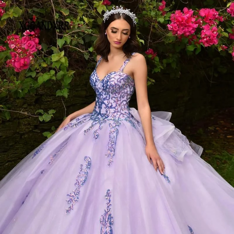 Eleganti abiti lilla Quinceanrea 2024 Purple Sweetheart XV Ball Gown Sweet 16 Tulle Vestido De 15 quinceaeceras Spaghetti Miss