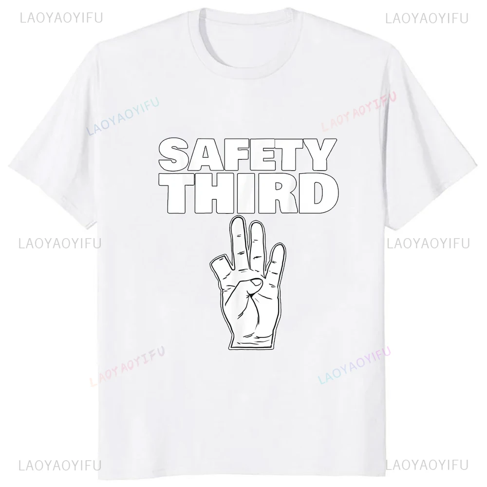 Funny Printed Missing Finger Safety Third T-Shirt Casual Fashion Streetwear Harajuku Man Tshirt Loose Hipster Y2k Breathe Tees